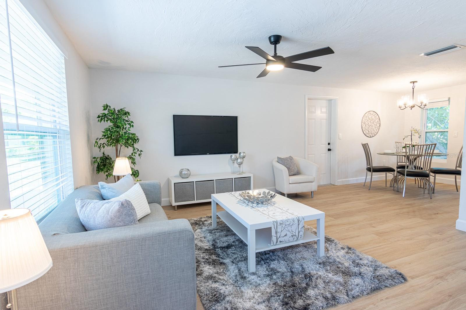 TUXEDO PARK - Residential