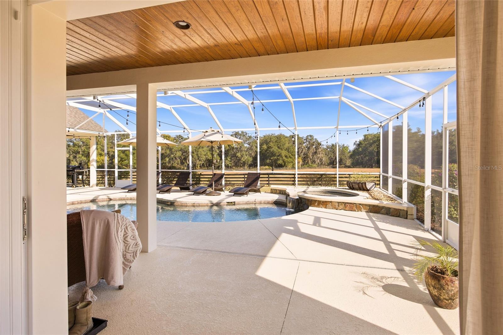 SADDLE RIDGE SUB - Residential