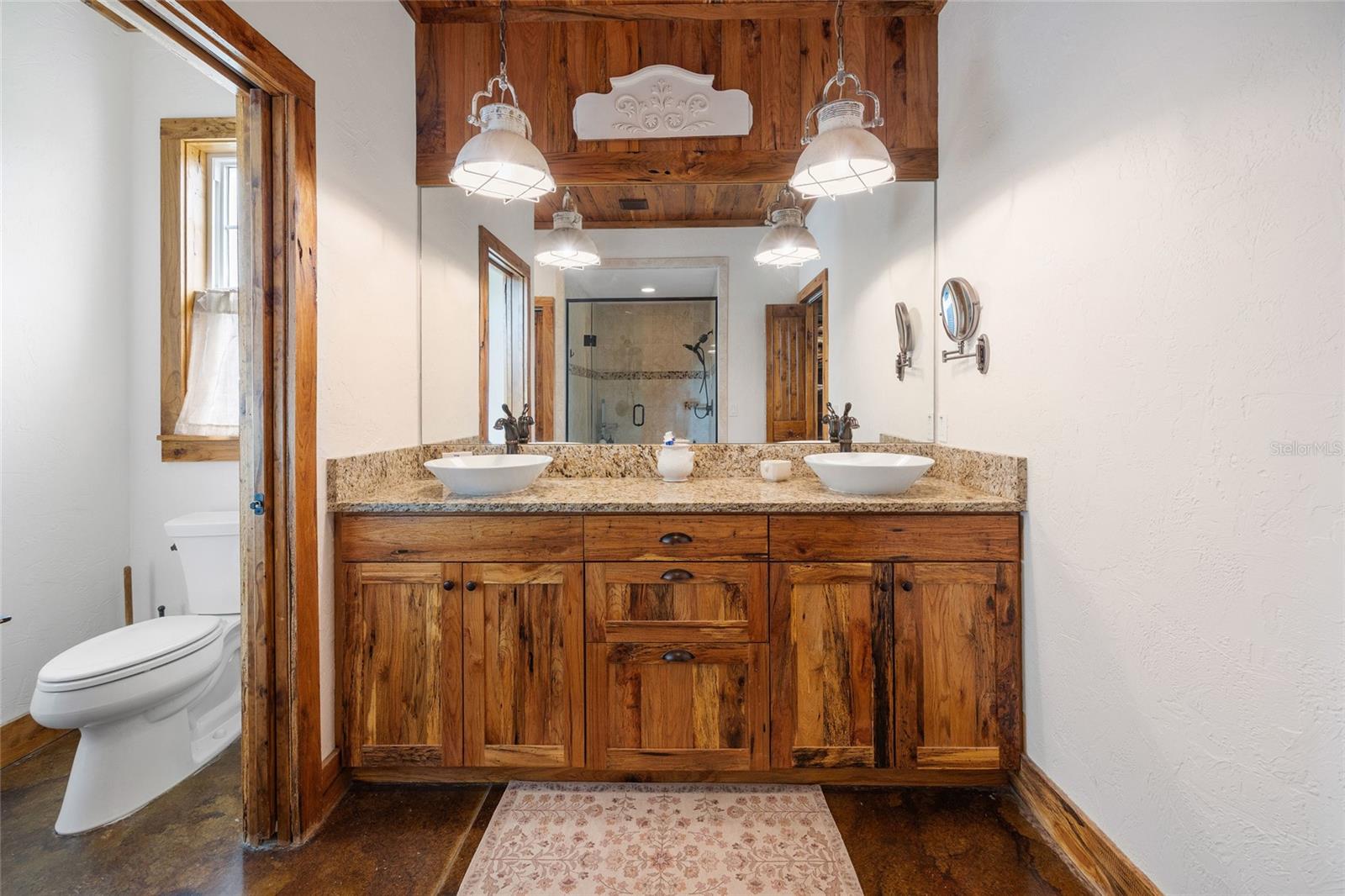 SADDLE RIDGE SUB - Residential