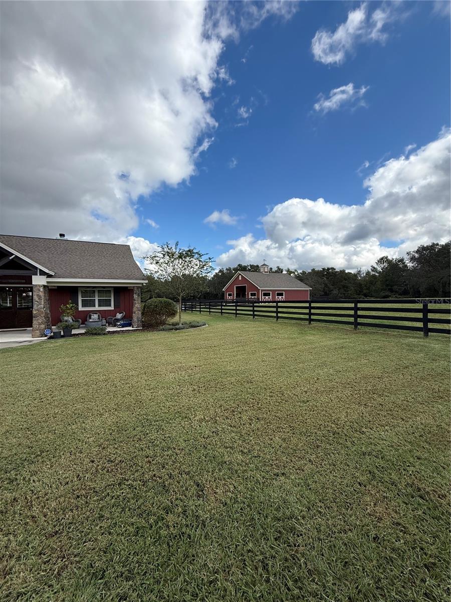 41526 SADDLE RIDGE LANE