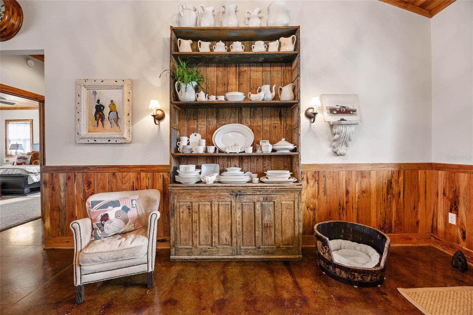 SADDLE RIDGE SUB - Residential