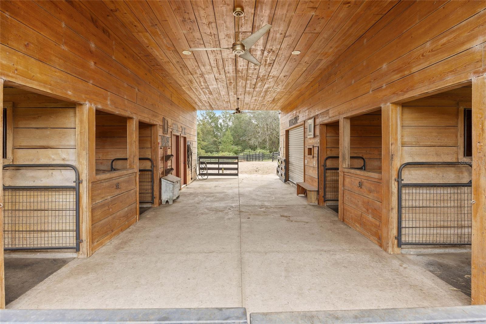 SADDLE RIDGE SUB - Residential