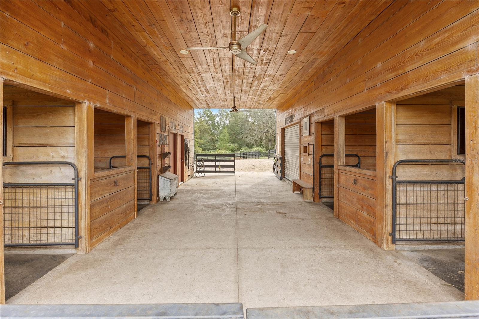 SADDLE RIDGE SUB - Residential