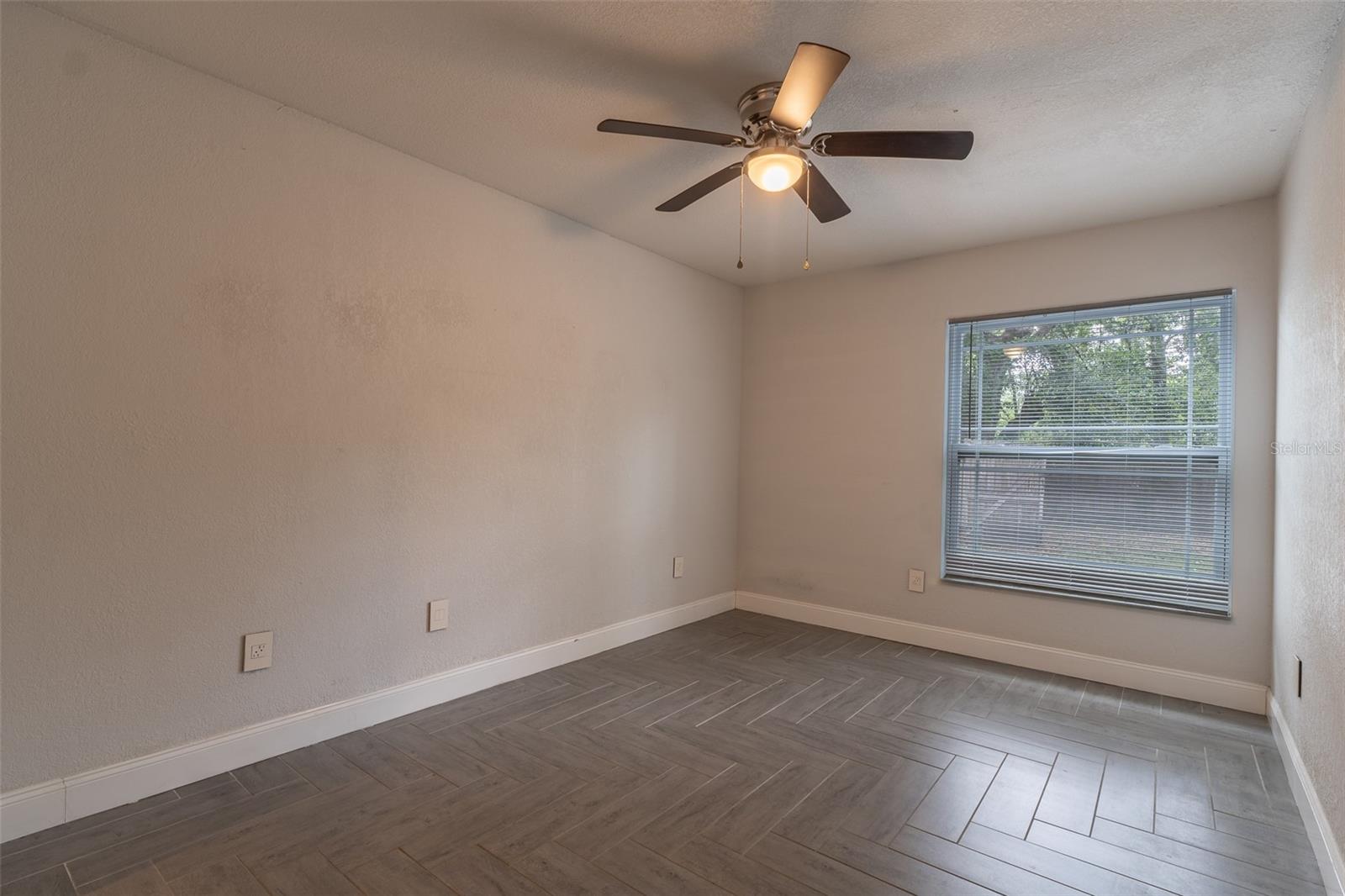 PRAIRIE VIEW ACRES - Residential