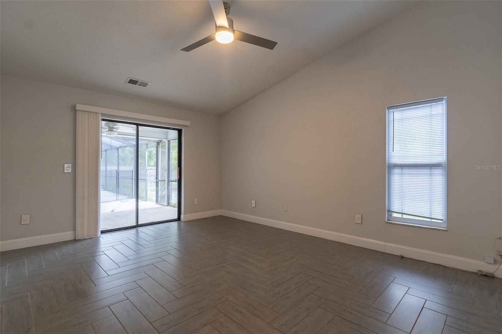 PRAIRIE VIEW ACRES - Residential