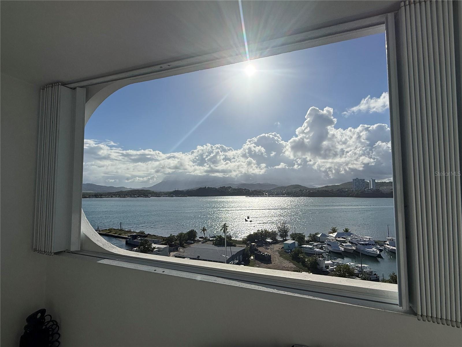 Torre II COND. ISLETA MARINA 9J