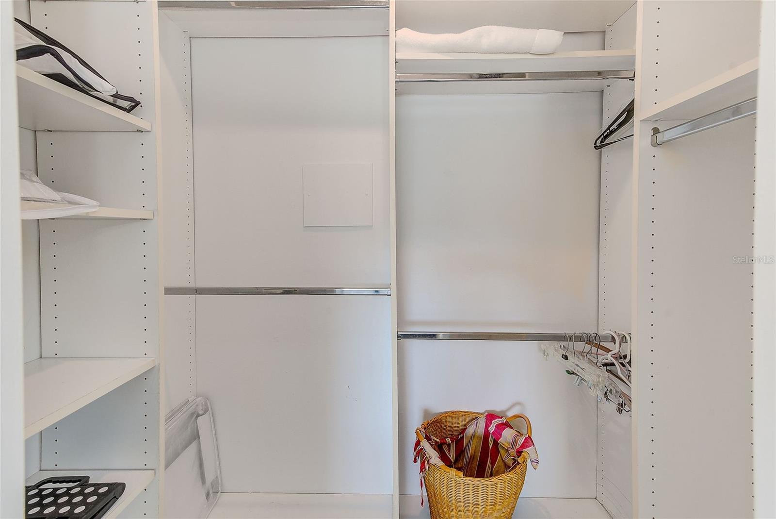 IMPERIAL POINT CONDO - Residential Lease