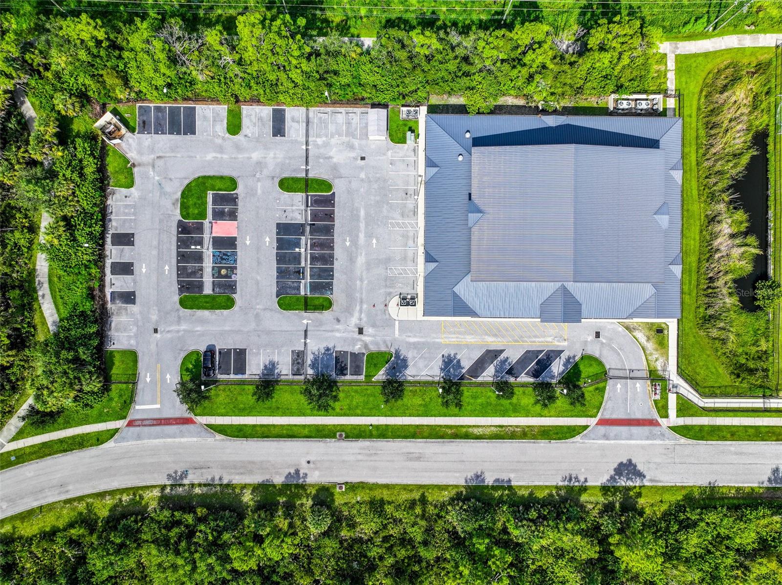 LAKESIDE MARKETPLACE - Commercial Sale