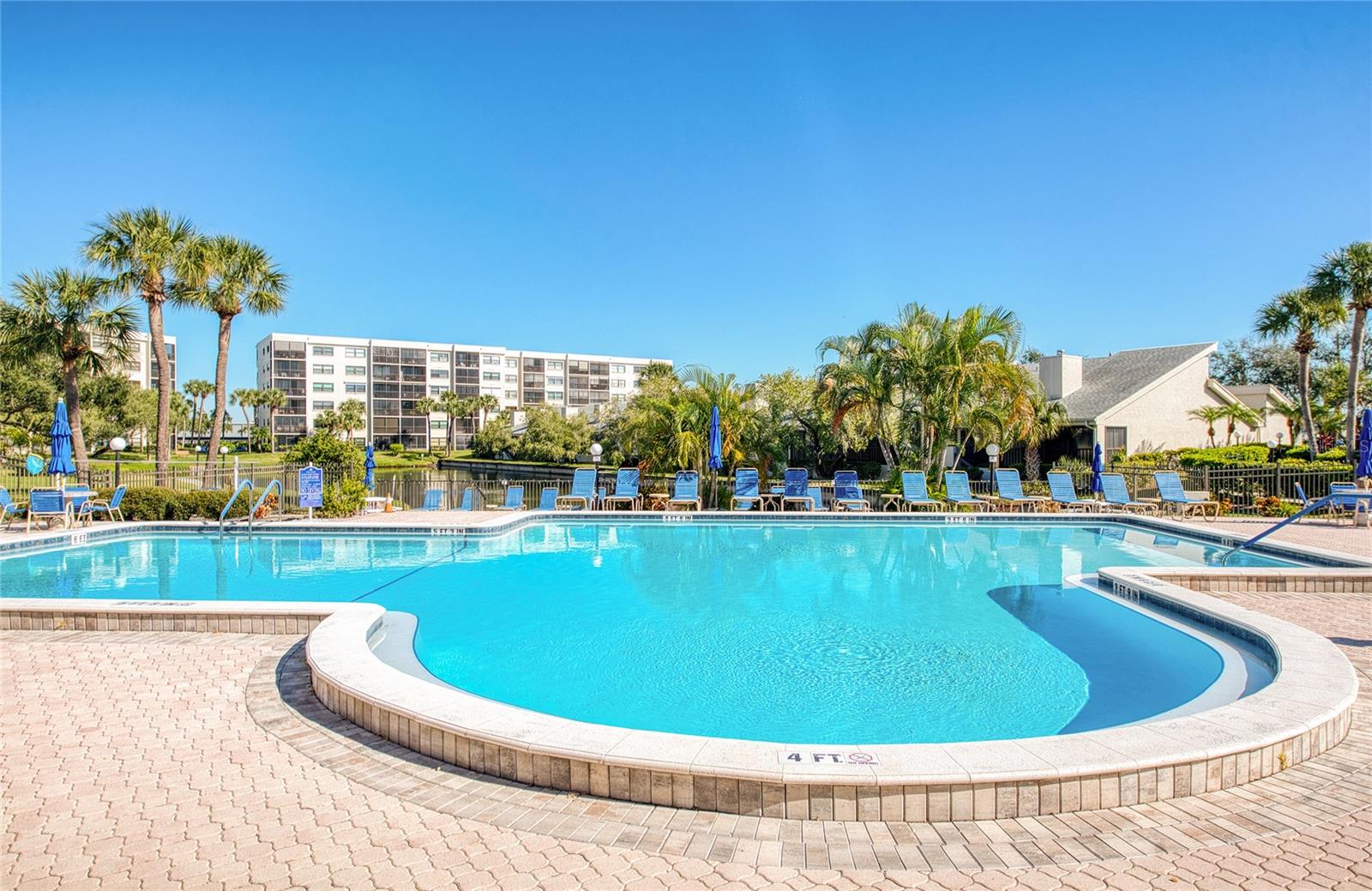 PASADENA COVE CONDO - Residential