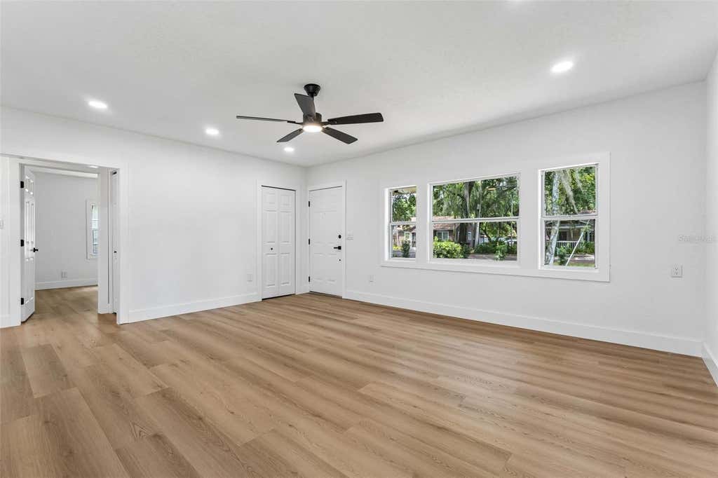 Photo of 1910 Curry Ford Road, Orlando, FL 32806 (MLS # O6431197)