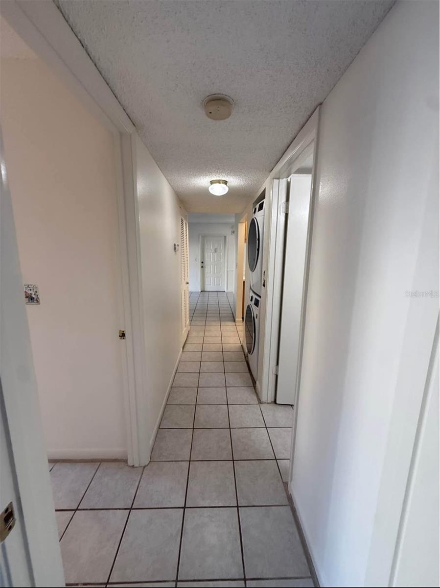 PINE RIDGE AT LAKE TARPON VILLAGE - Residential Lease