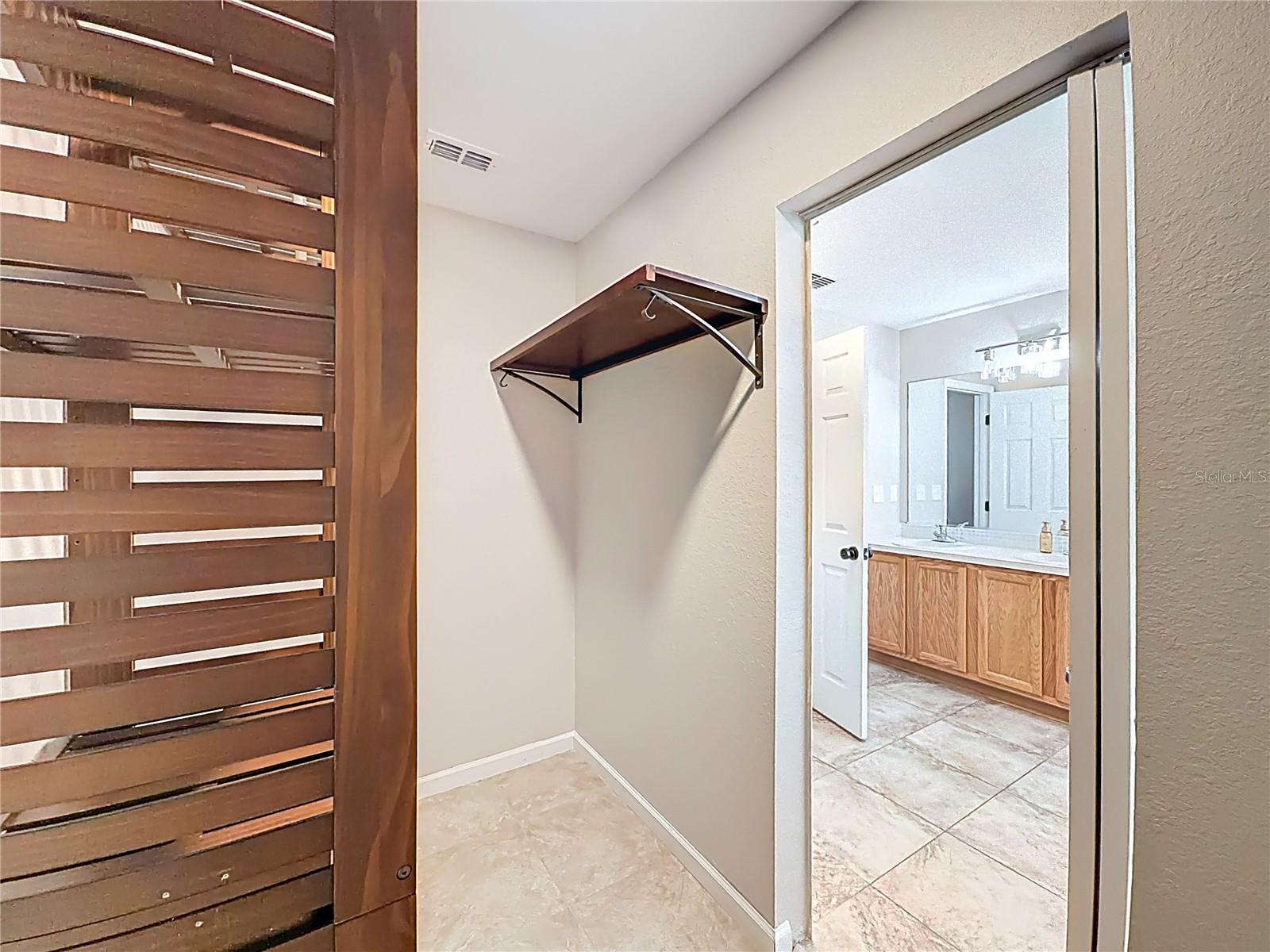 MARION OAKS - Residential