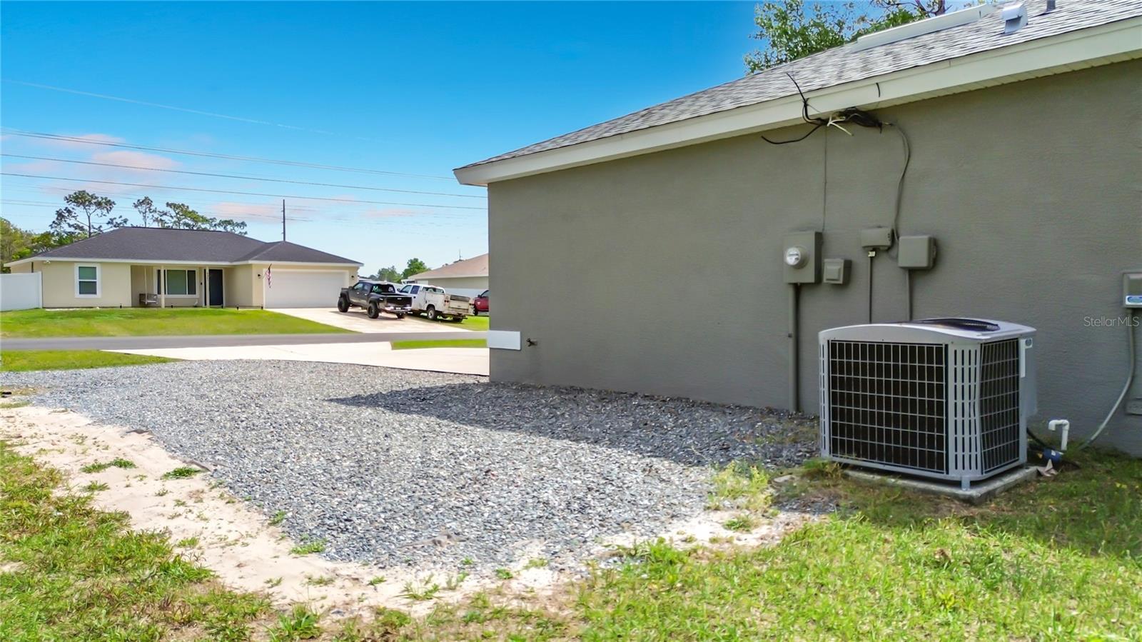 MARION OAKS - Residential