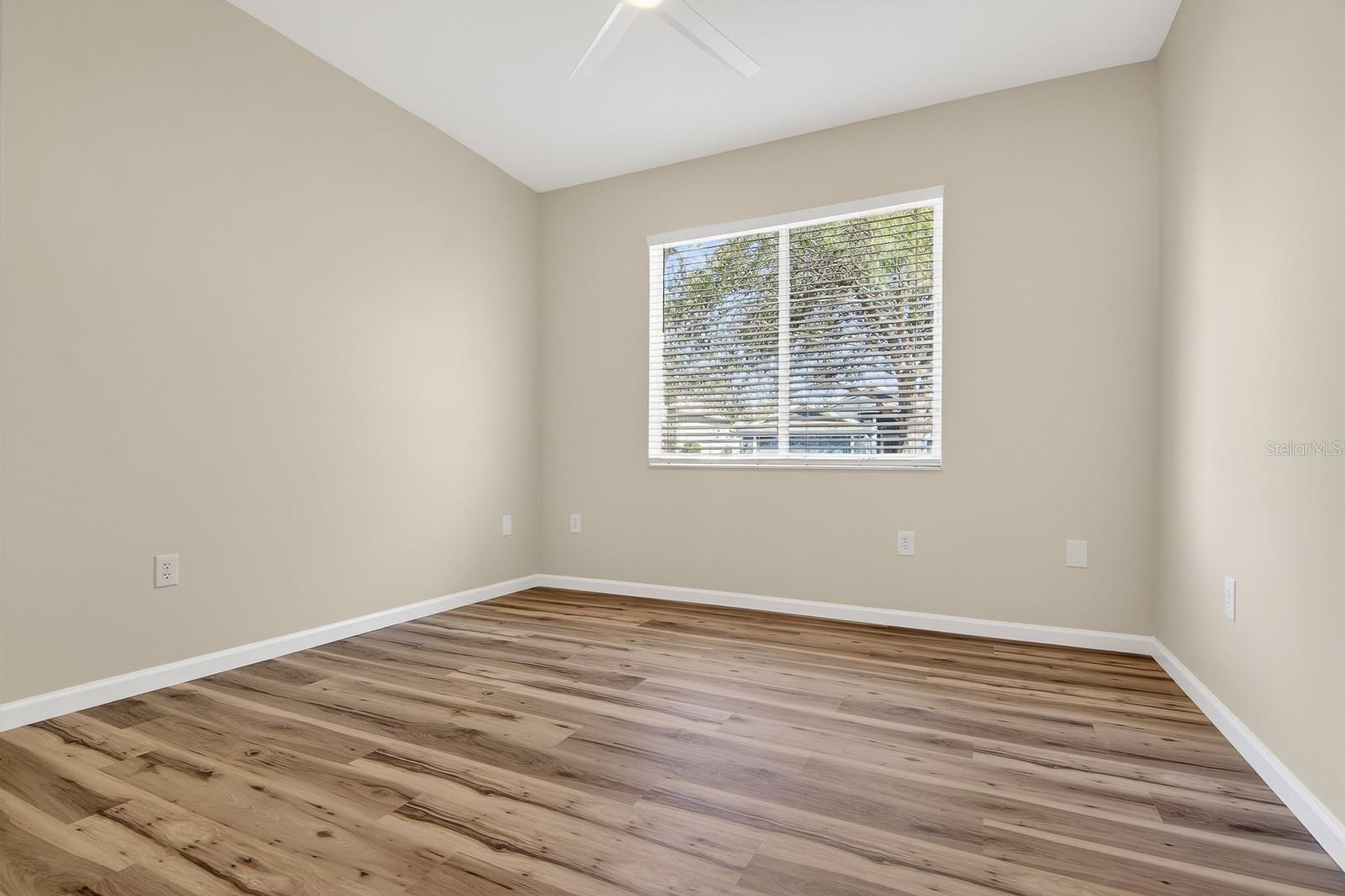 FISHHAWK RANCH PHASE - Residential