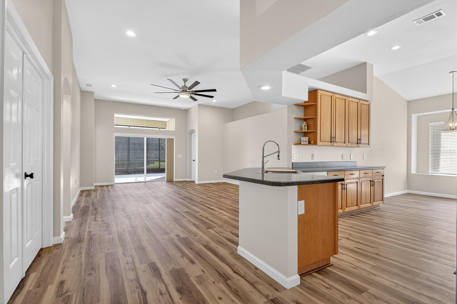 FISHHAWK RANCH PHASE - Residential