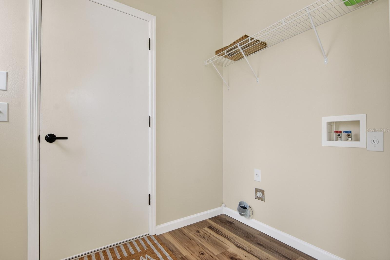 FISHHAWK RANCH PHASE - Residential