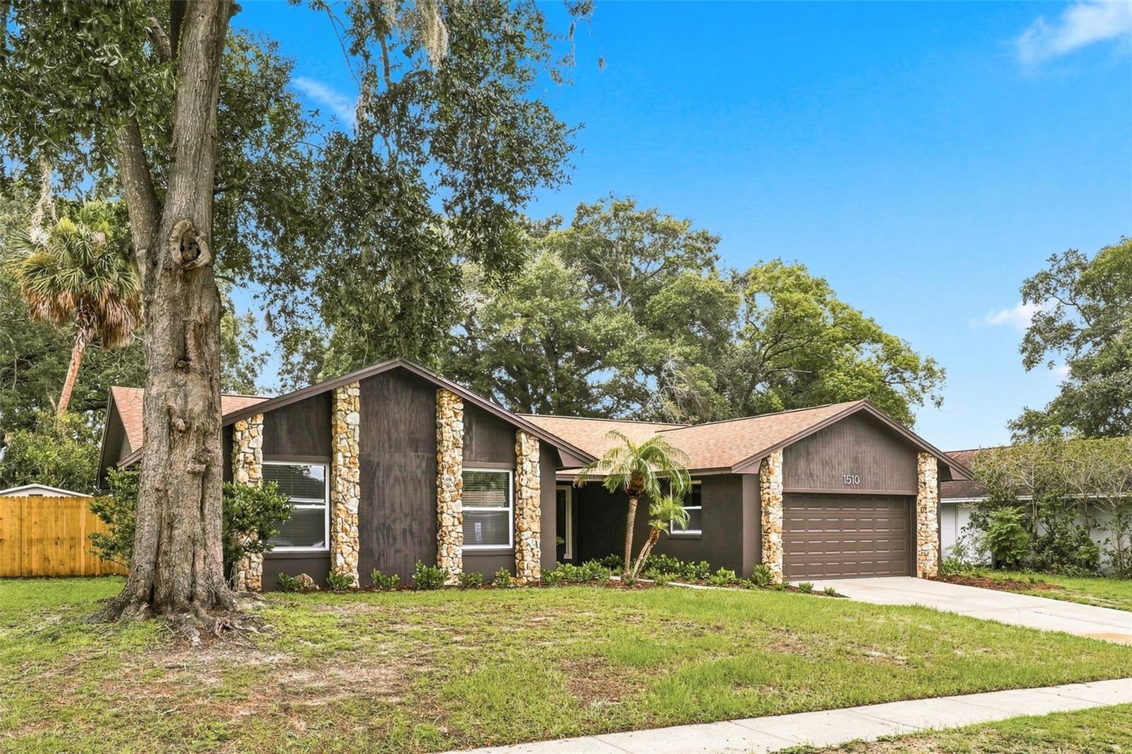 1510 KENLYN DRIVE