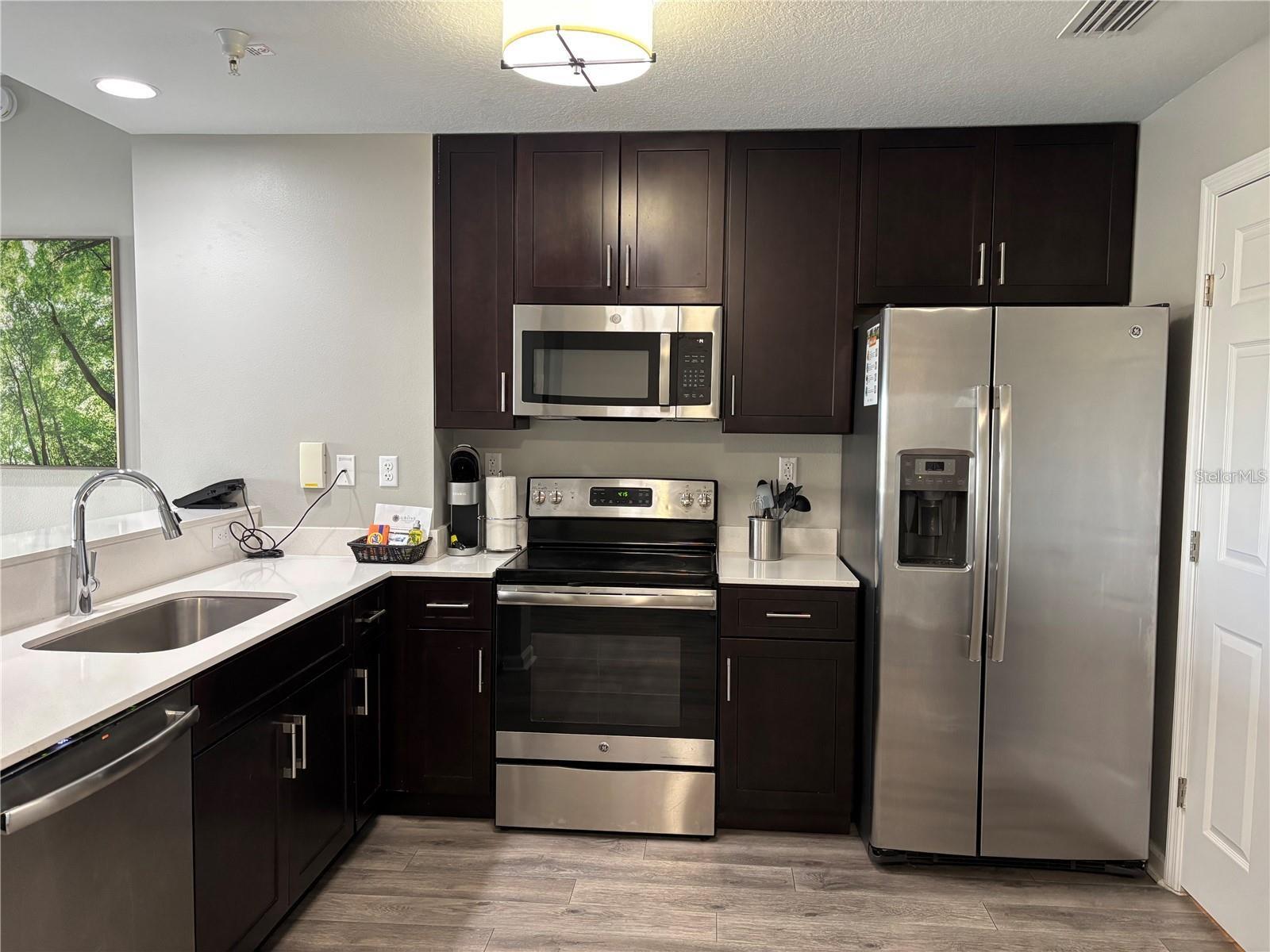 GROVE RESIDENCE & SPA HOTEL CONDO I - Residential