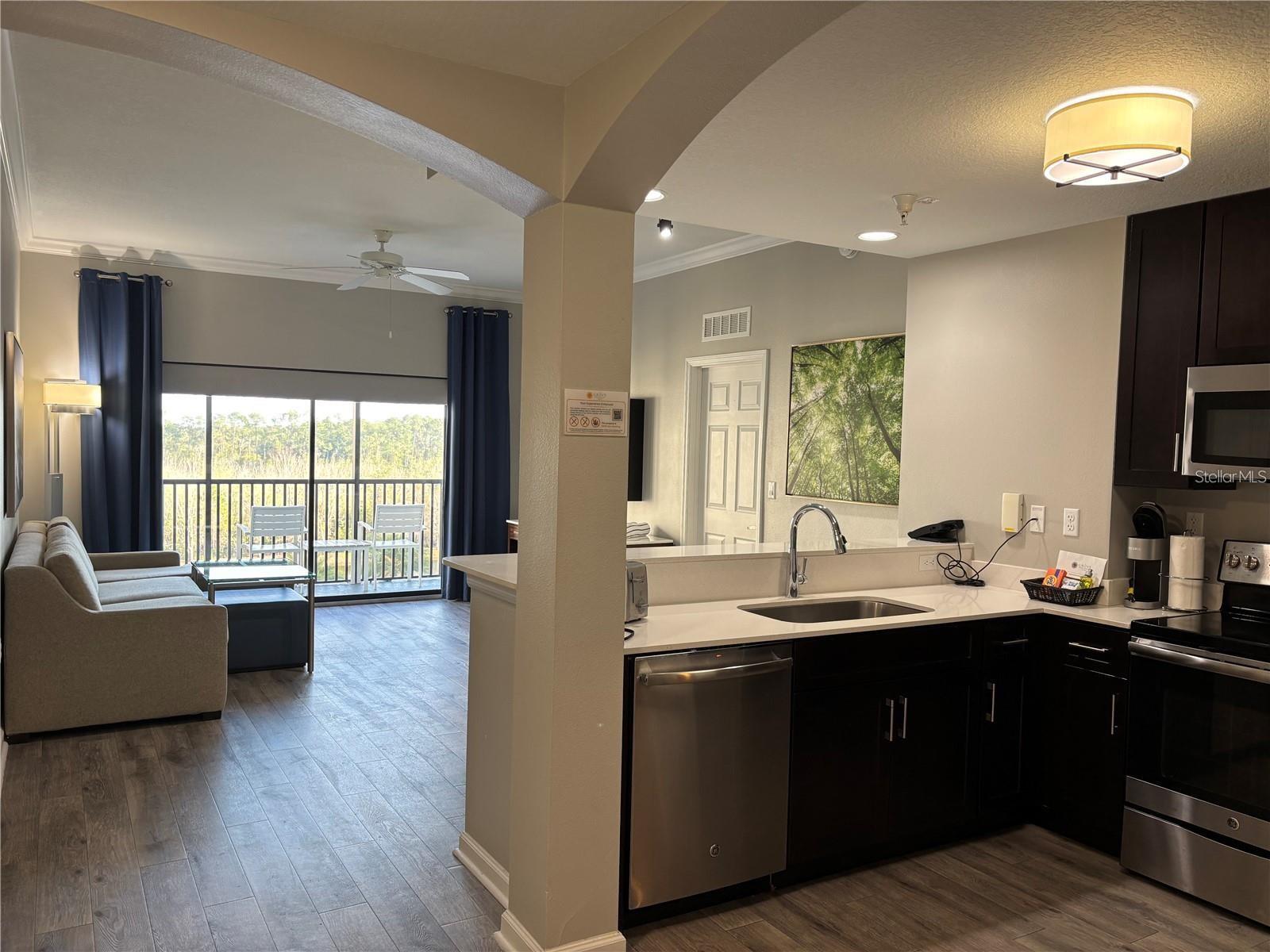 GROVE RESIDENCE & SPA HOTEL CONDO I - Residential