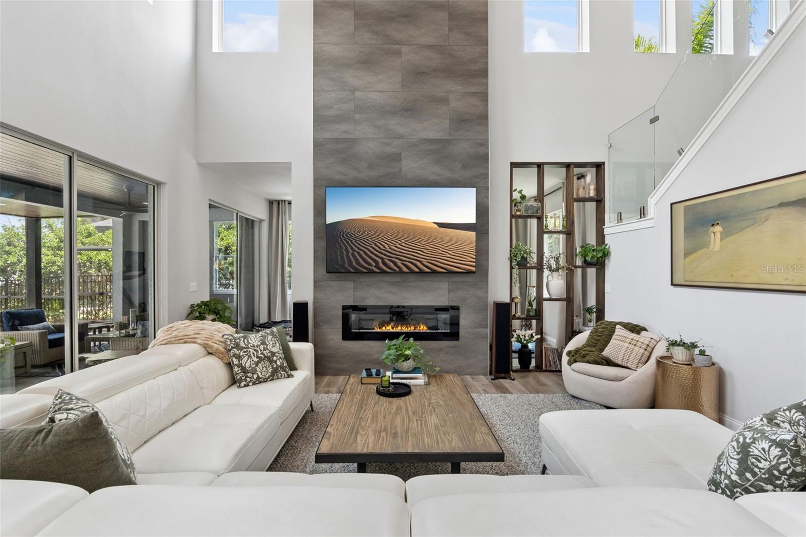 HULL ISLAND/OAKLAND - Residential