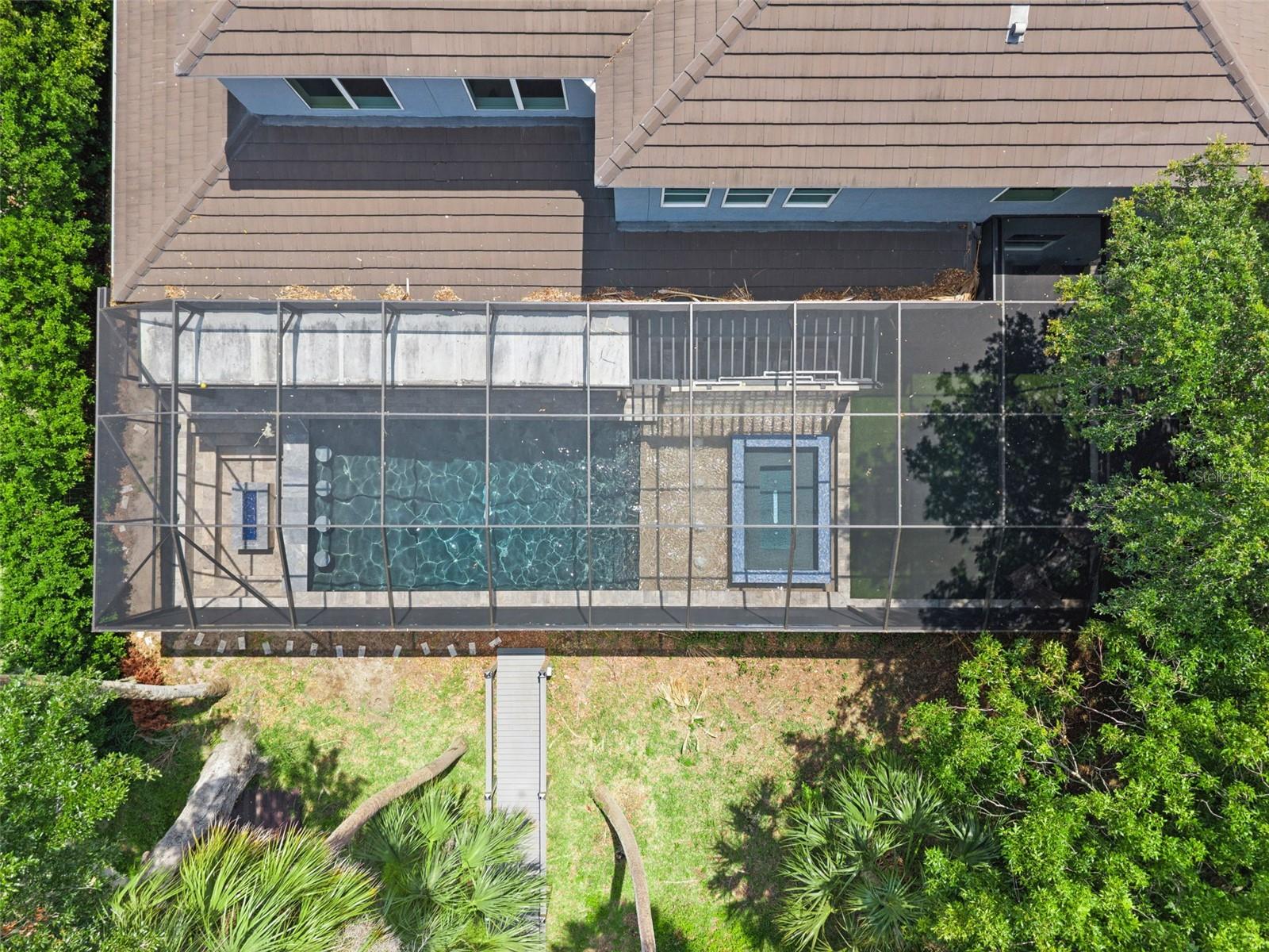 HULL ISLAND/OAKLAND - Residential