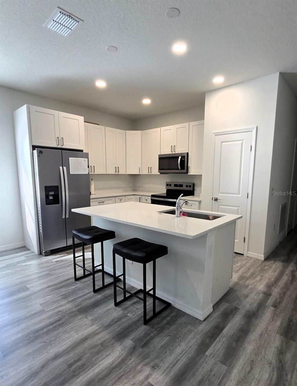 Photo of 1340 38th Street, Orlando, FL 32839 (MLS # O6365114)