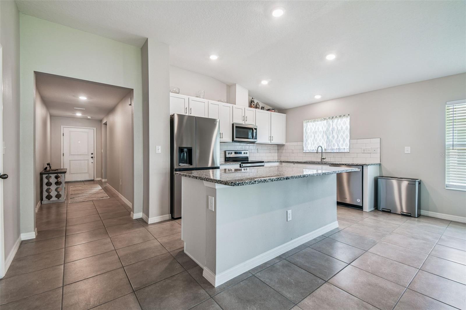 WILLIAMS POINTE - Residential