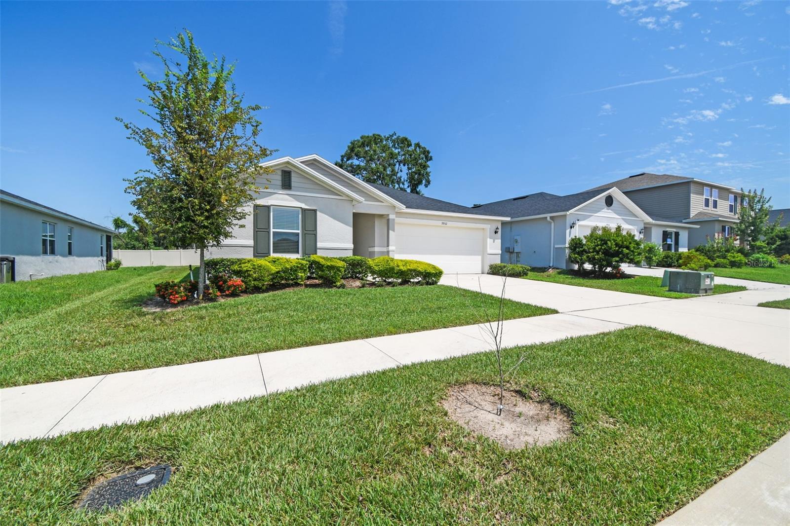 WILLIAMS POINTE - Residential