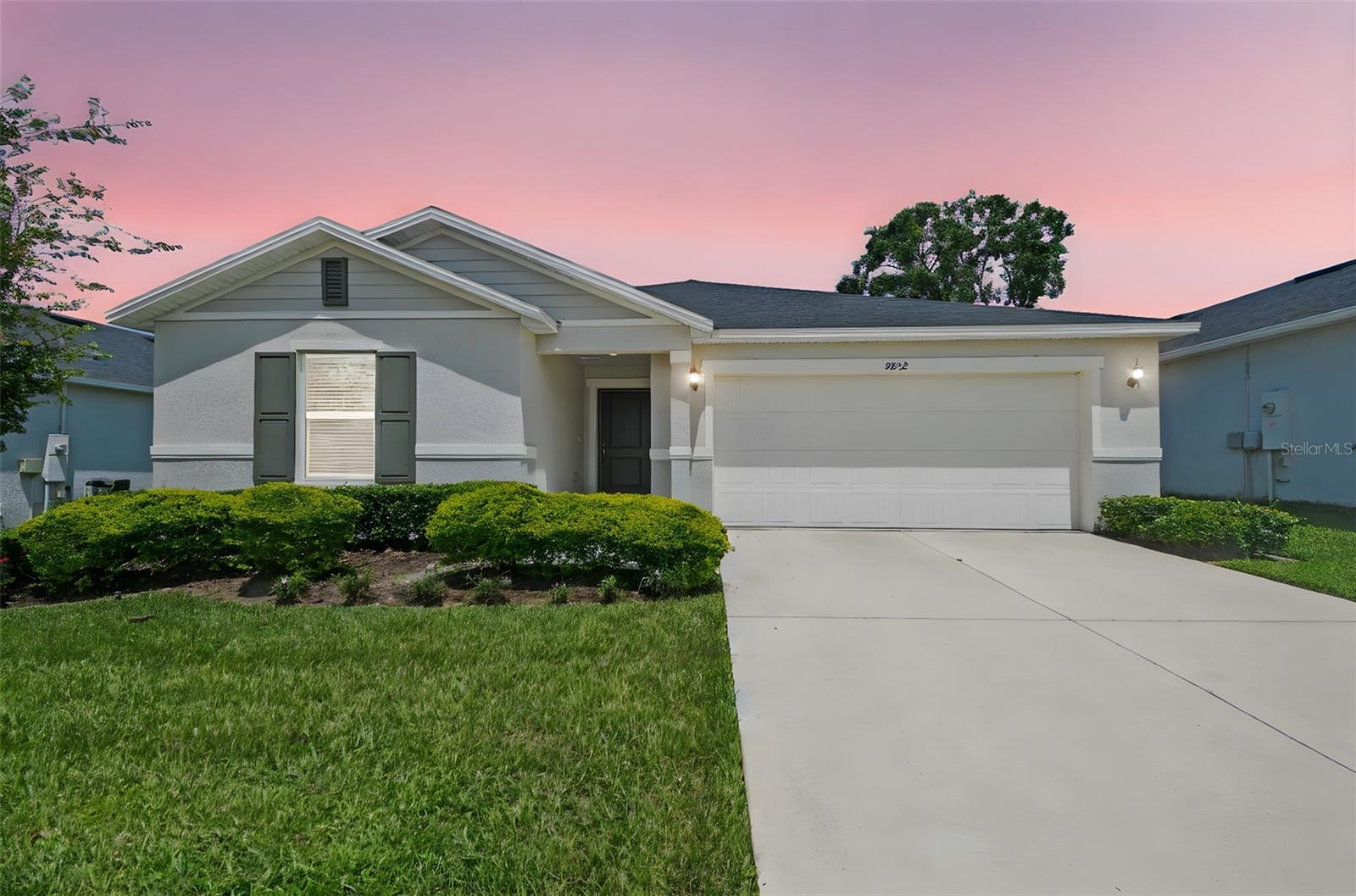 WILLIAMS POINTE - Residential