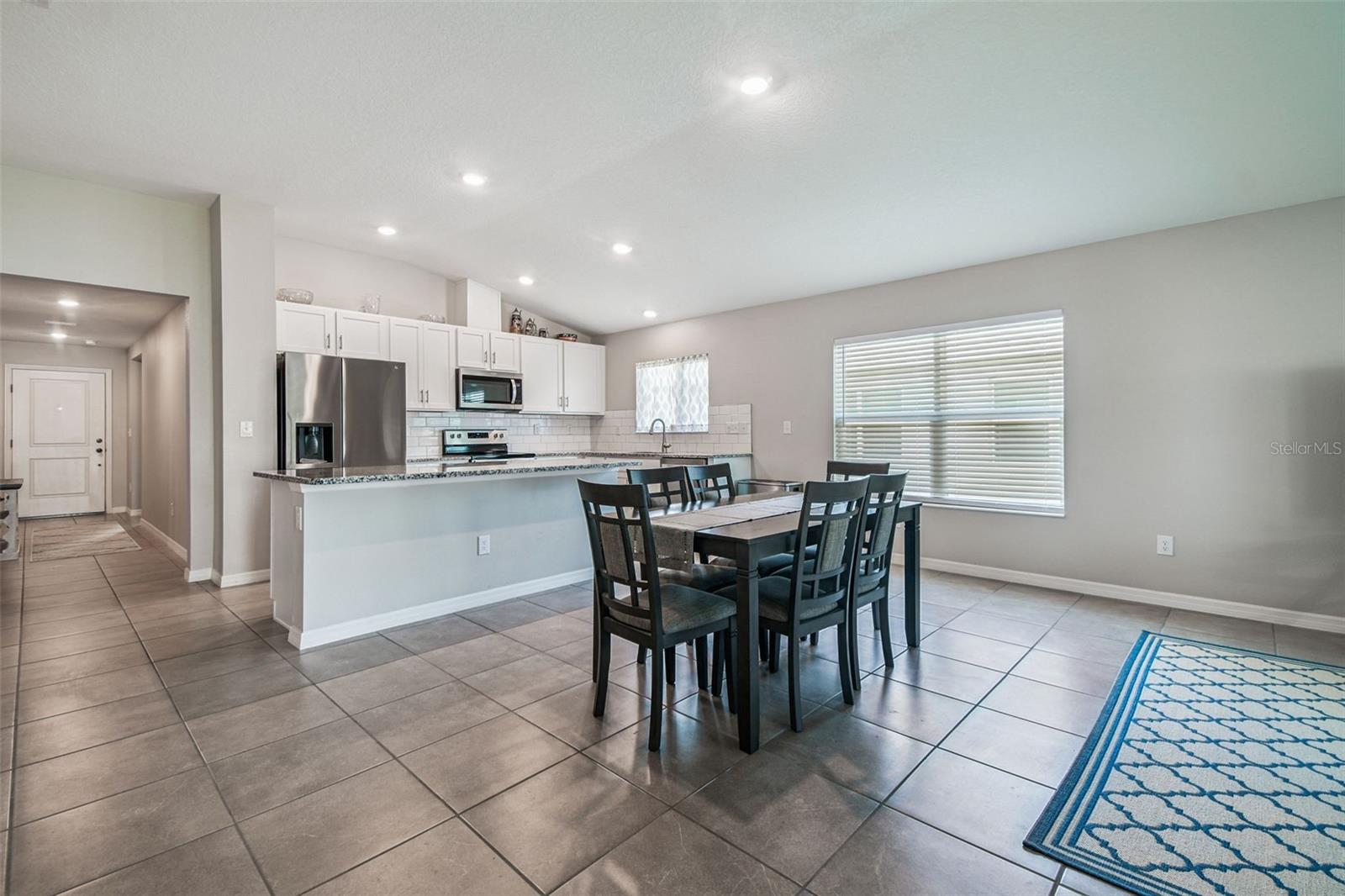 WILLIAMS POINTE - Residential