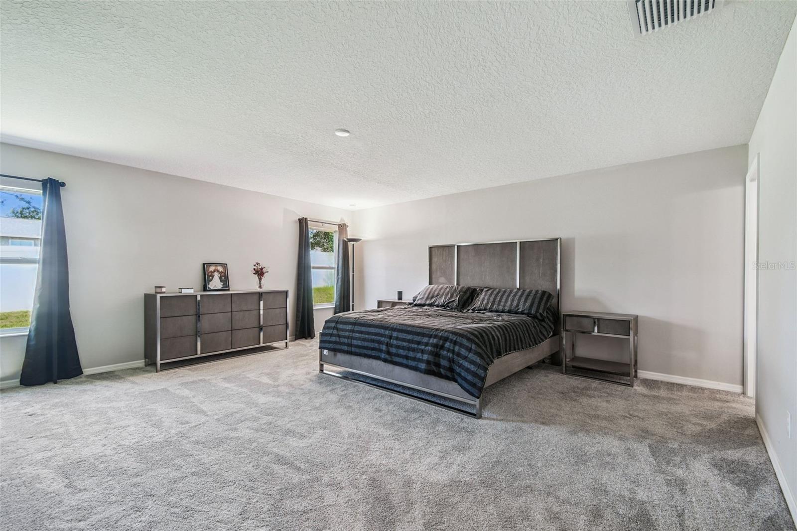 WILLIAMS POINTE - Residential