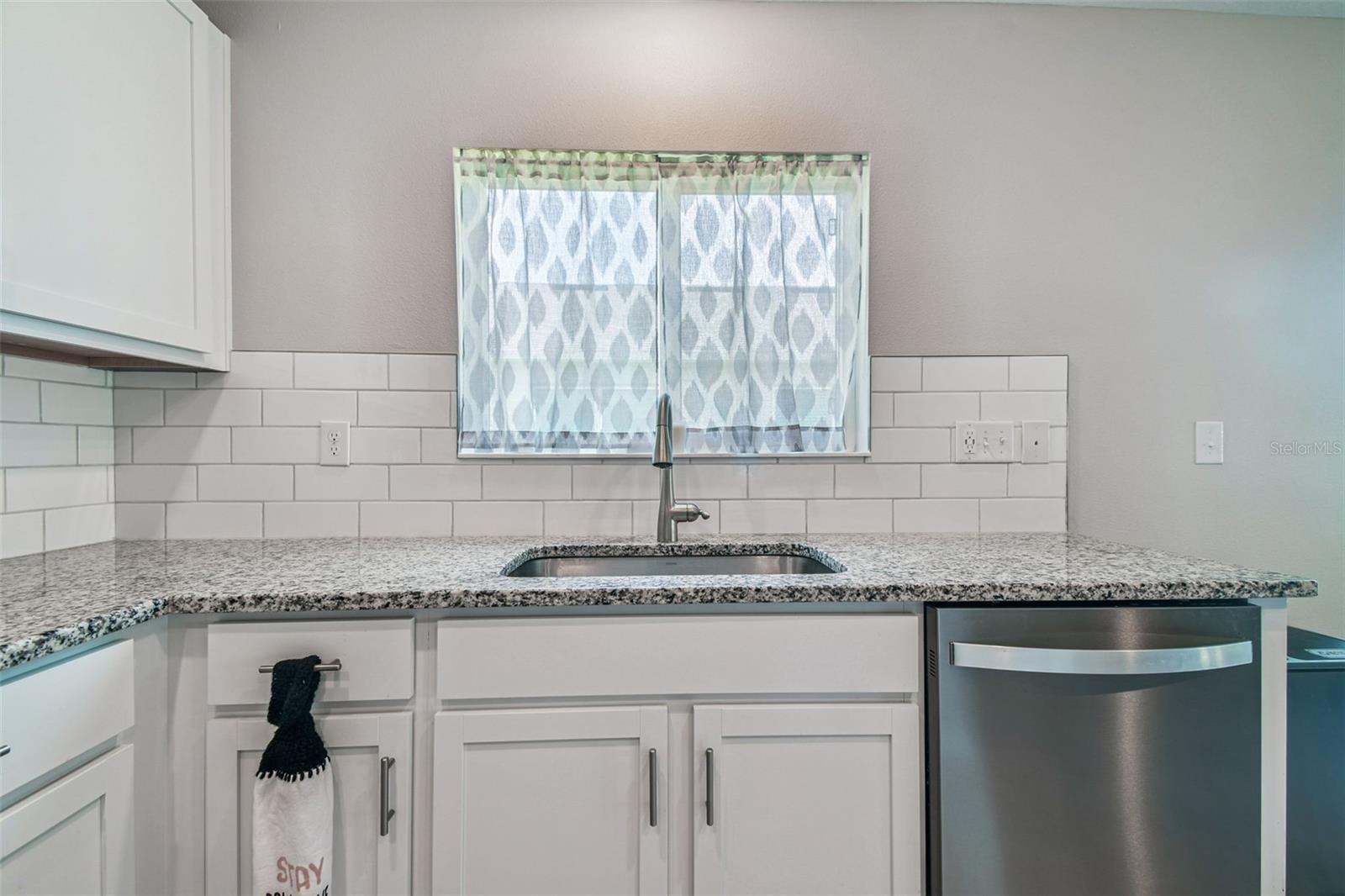 WILLIAMS POINTE - Residential