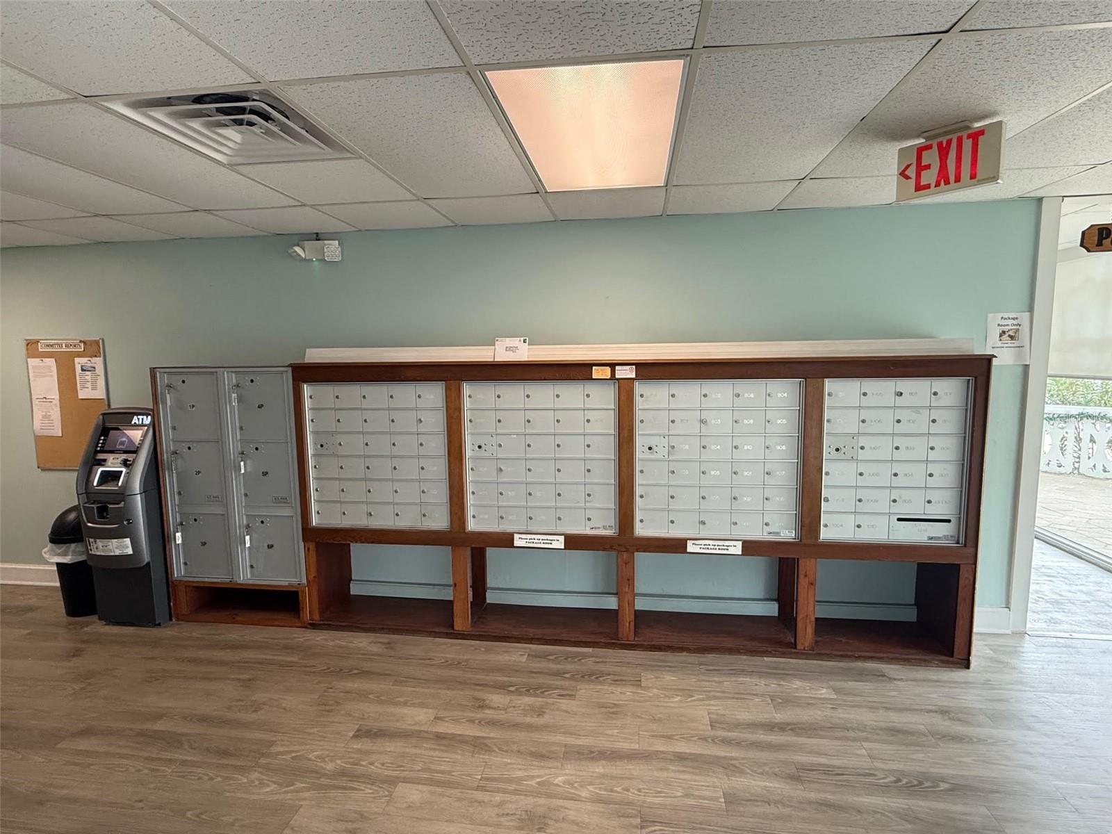 BAYSHORE BATH & TENNIS CLUB CONDO - Residential