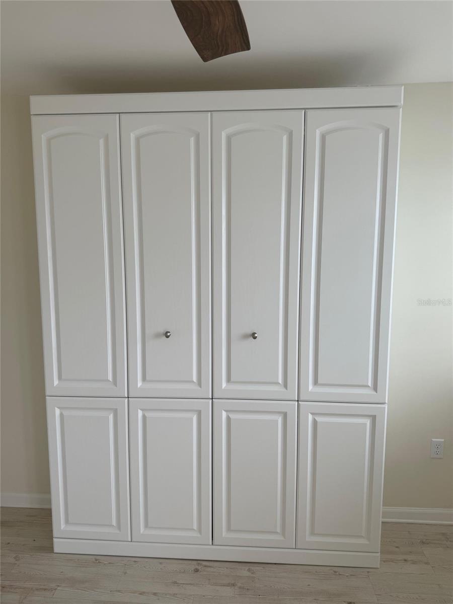 BAYSHORE BATH & TENNIS CLUB CONDO - Residential