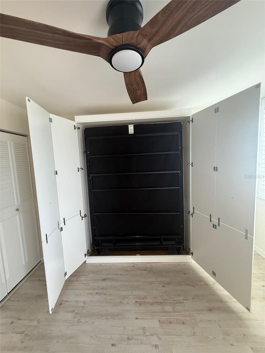 BAYSHORE BATH & TENNIS CLUB CONDO - Residential