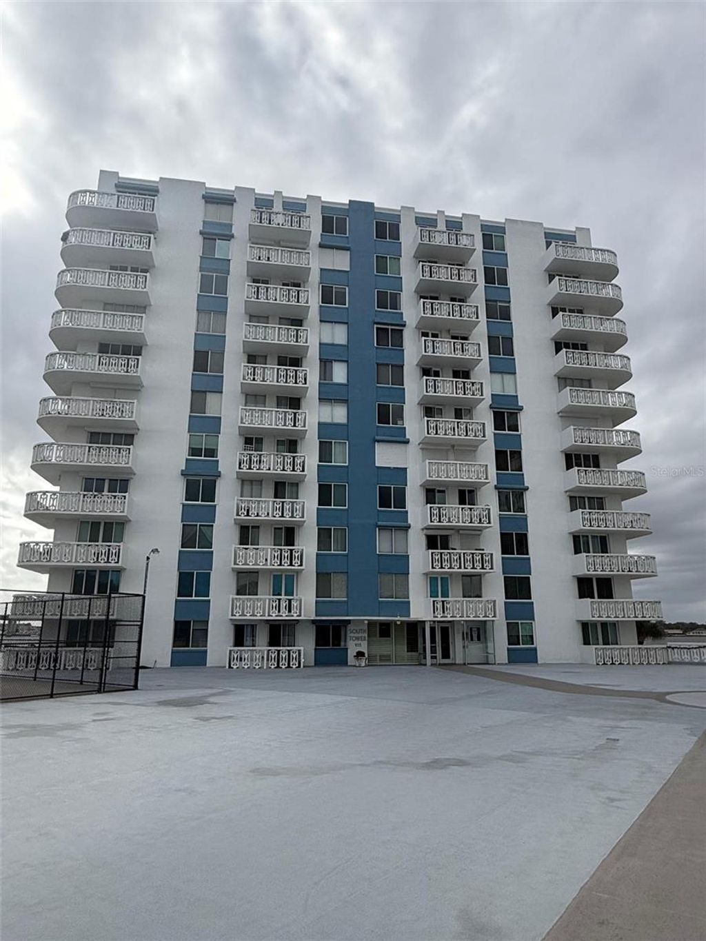Photo of 925 N Halifax Avenue #102, Daytona Beach, FL 32118 (MLS # O6386687)