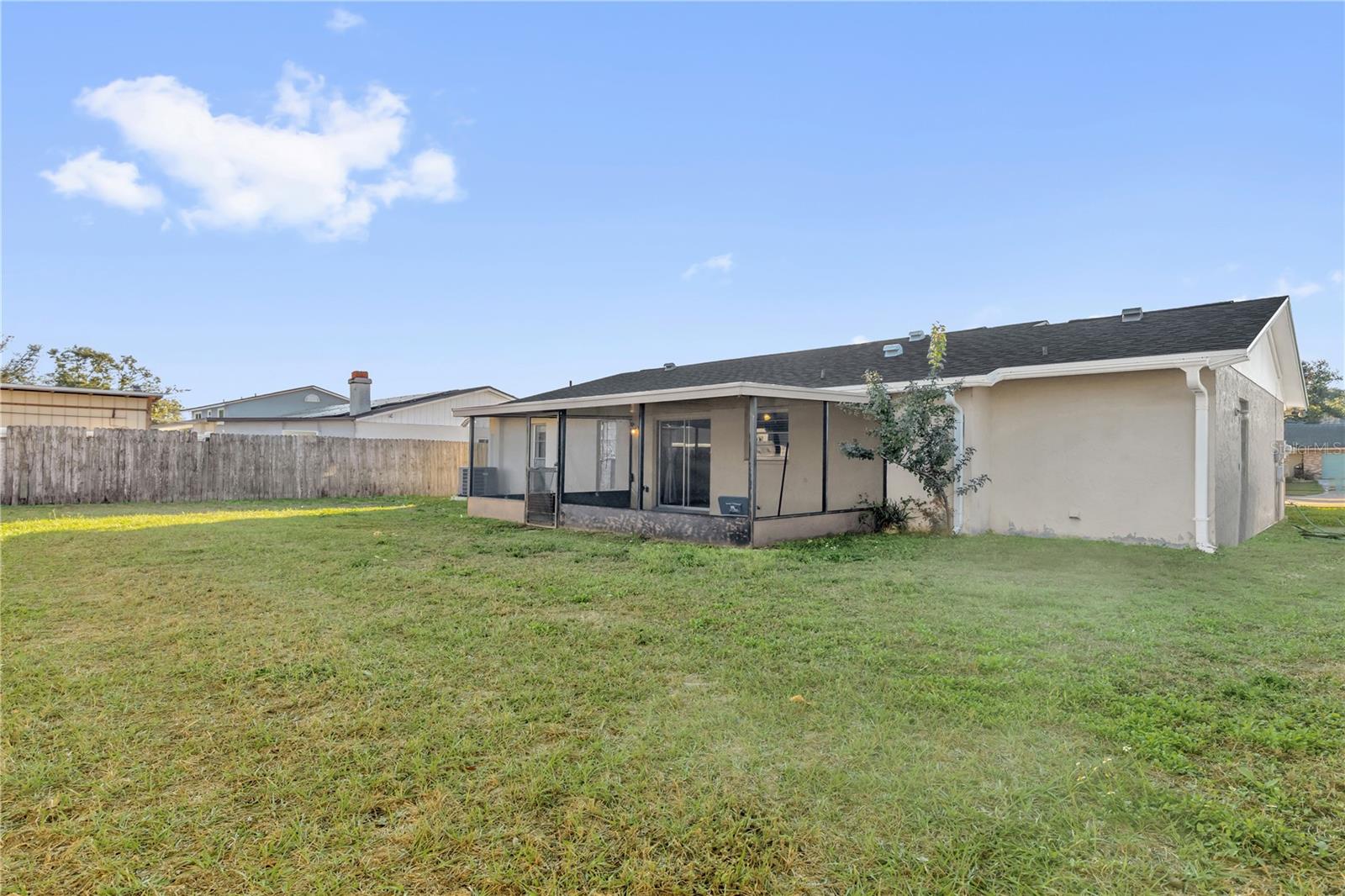 LOGAN GATE VILLAGE PH II UN 1 - Residential