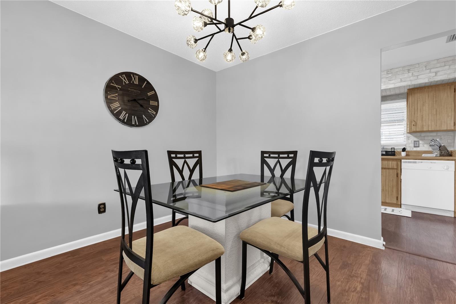 LOGAN GATE VILLAGE PH II UN 1 - Residential