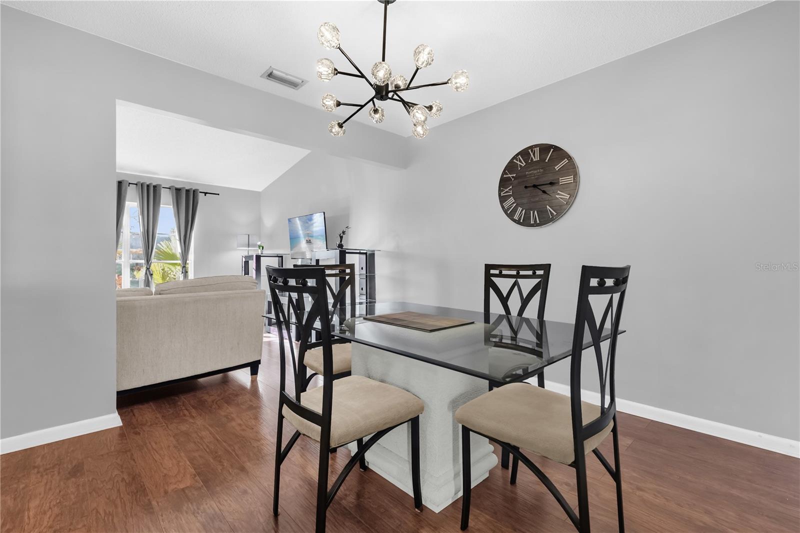 LOGAN GATE VILLAGE PH II UN 1 - Residential