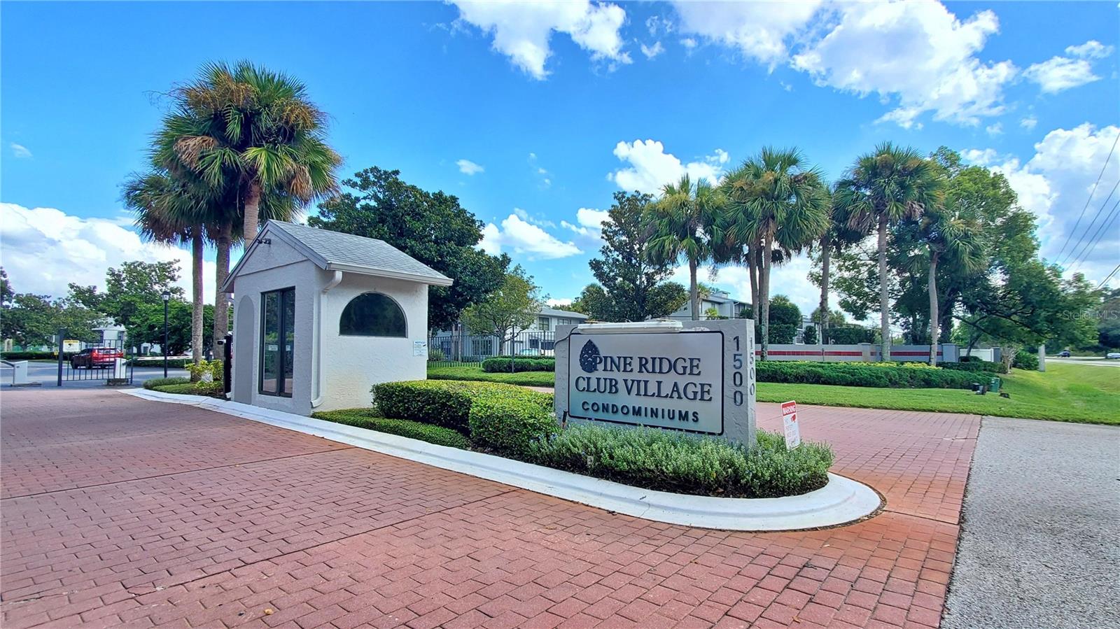 PINE RIDGE CLUB VILLAGE 1 PH 3 A CONDO BLDG 9 - Residential