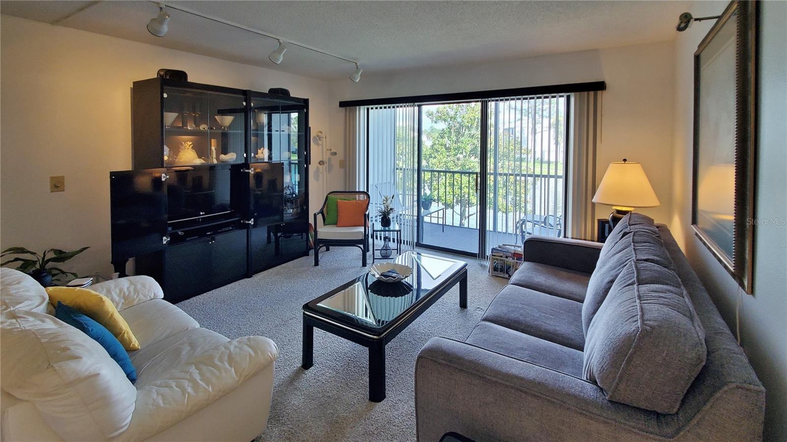 PINE RIDGE CLUB VILLAGE 1 PH 3 A CONDO BLDG 9 - Residential