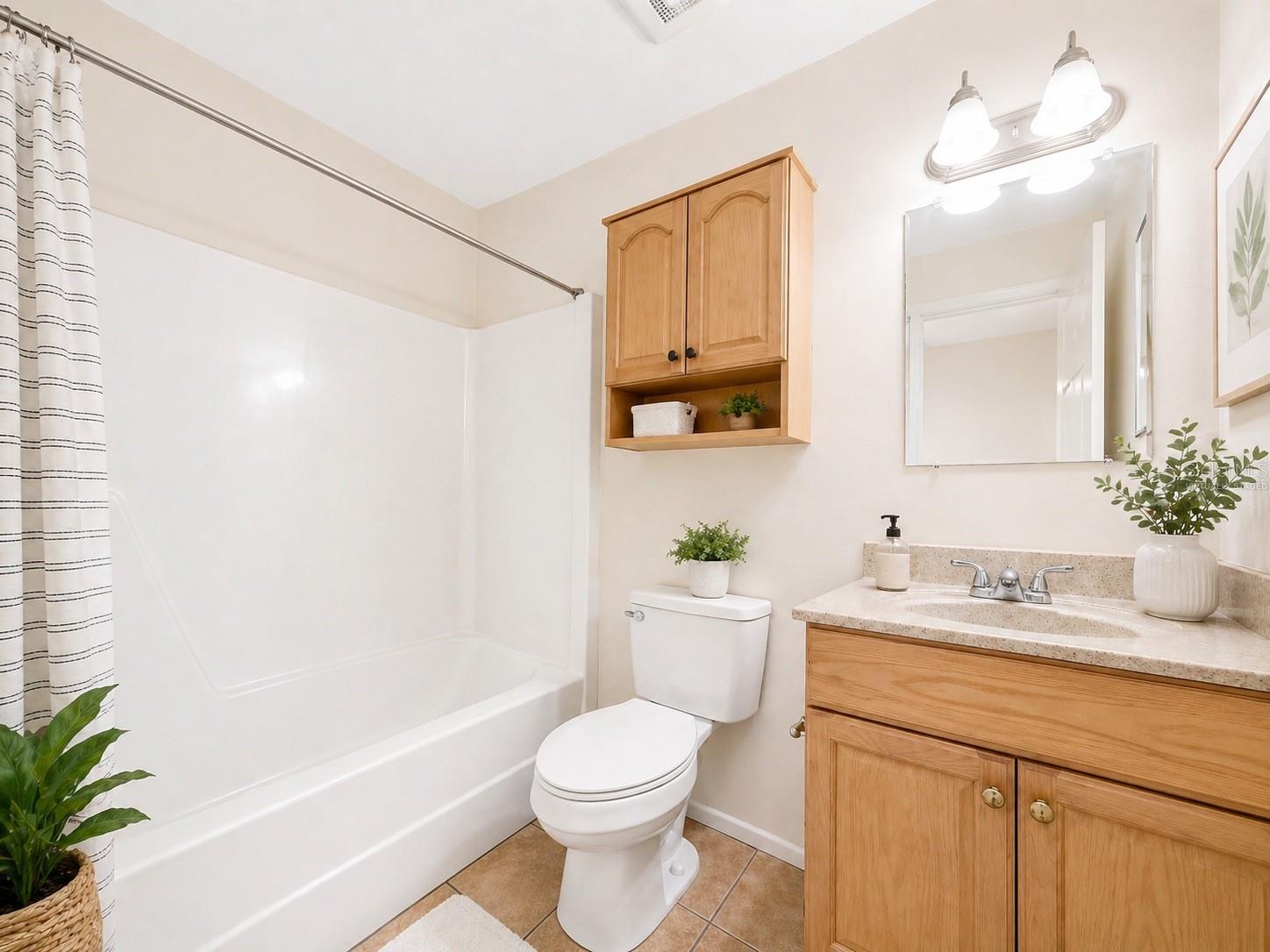 PEPPERTREE LAKE CONDO - Residential
