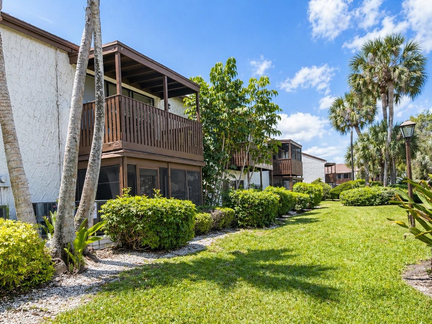 PEPPERTREE LAKE CONDO - Residential