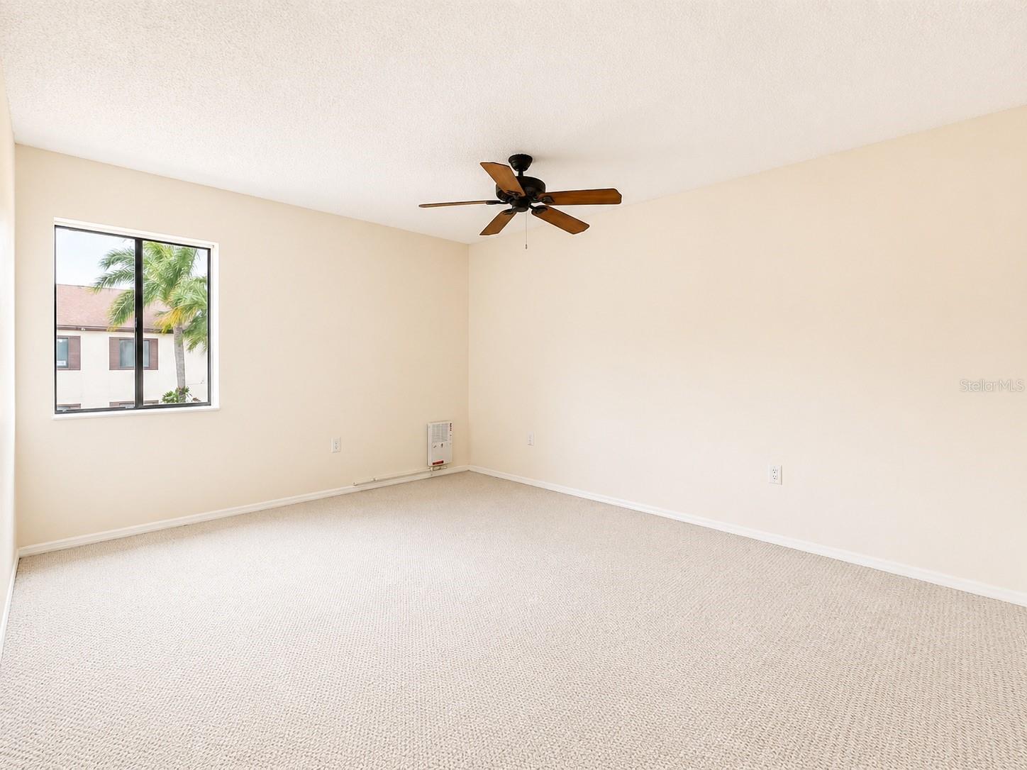 PEPPERTREE LAKE CONDO - Residential