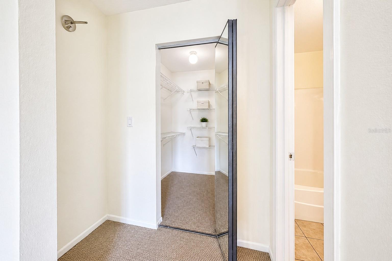 PEPPERTREE LAKE CONDO - Residential