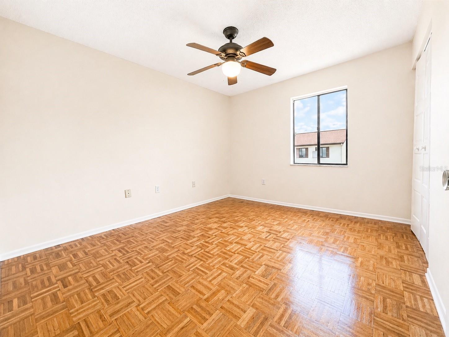 PEPPERTREE LAKE CONDO - Residential
