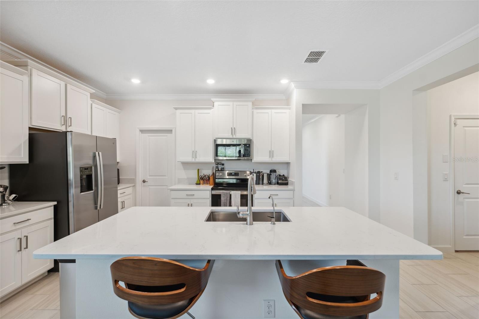 ANGELINE PHASES 1A 1B 1C & 1D PB 87 PG 072 LOT 57 - Residential Lease