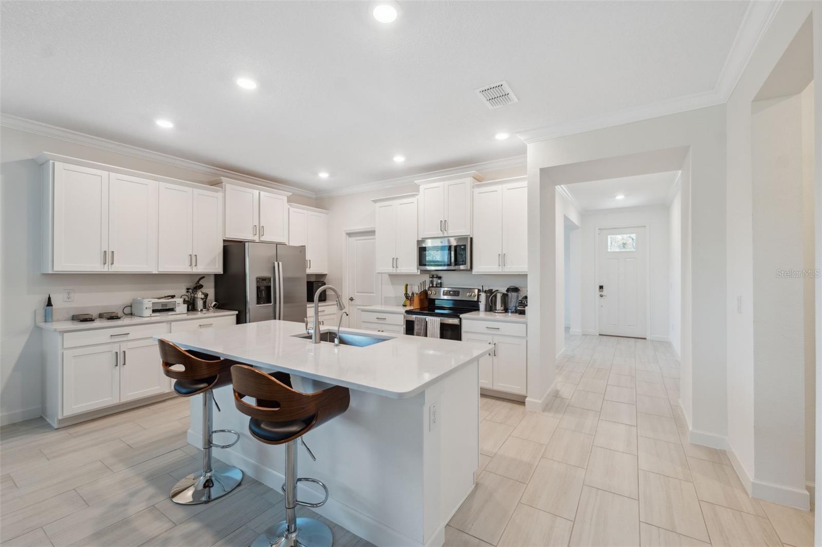 ANGELINE PHASES 1A 1B 1C & 1D PB 87 PG 072 LOT 57 - Residential Lease