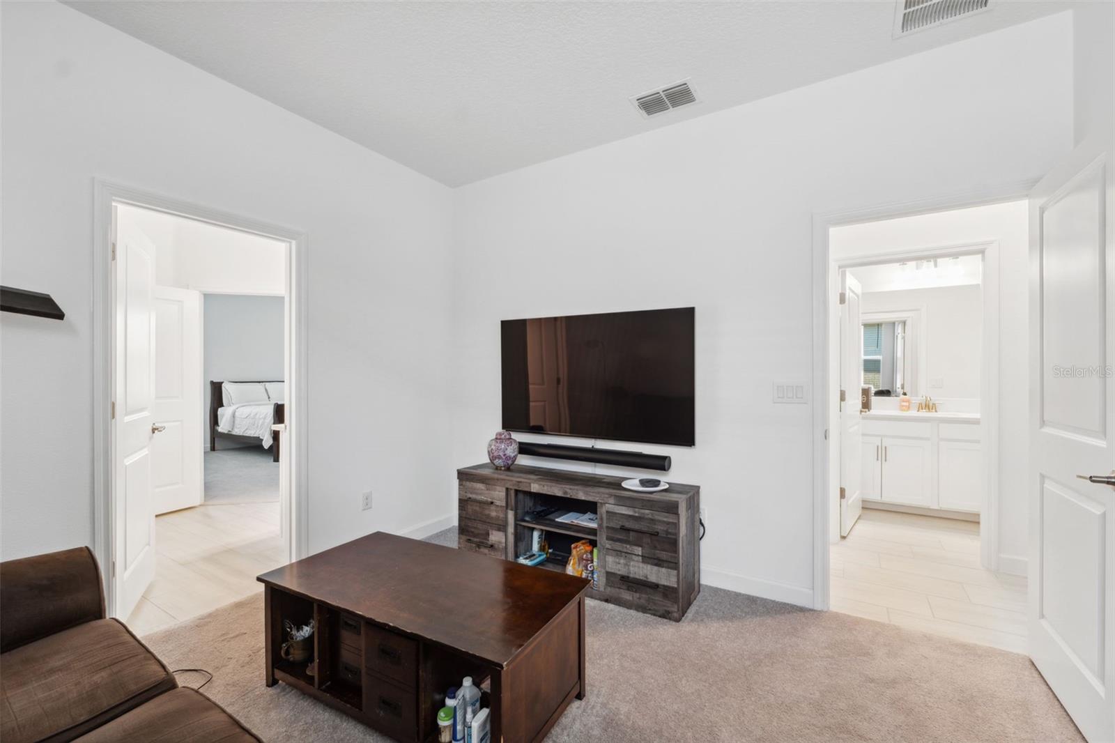 ANGELINE PHASES 1A 1B 1C & 1D PB 87 PG 072 LOT 57 - Residential Lease