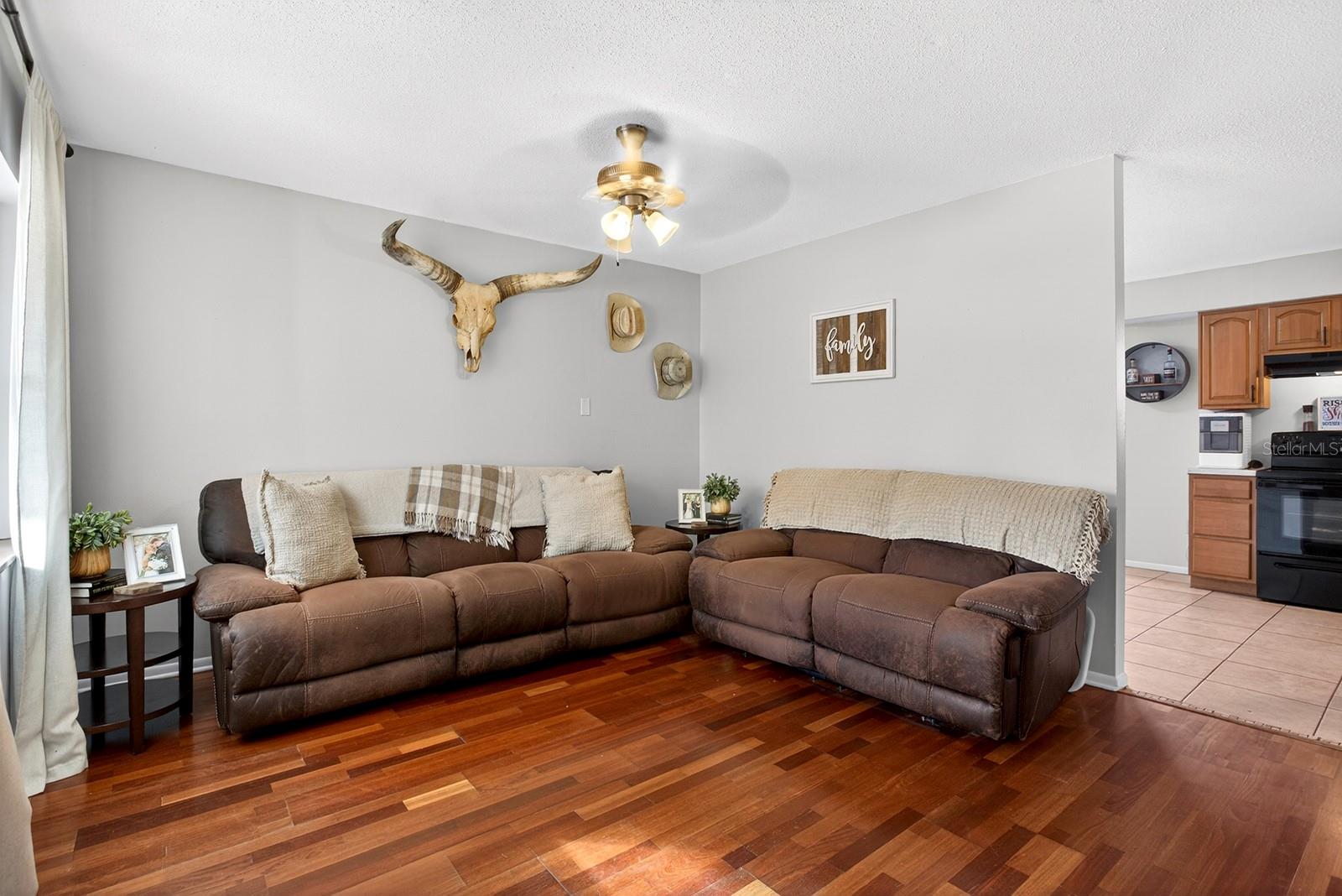 LAKE PARKER MANOR - Residential